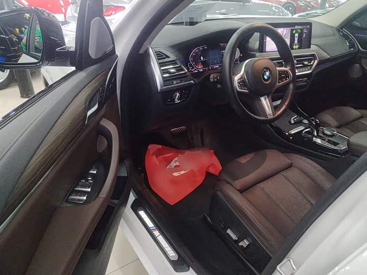 Фото 16 - BMW X3