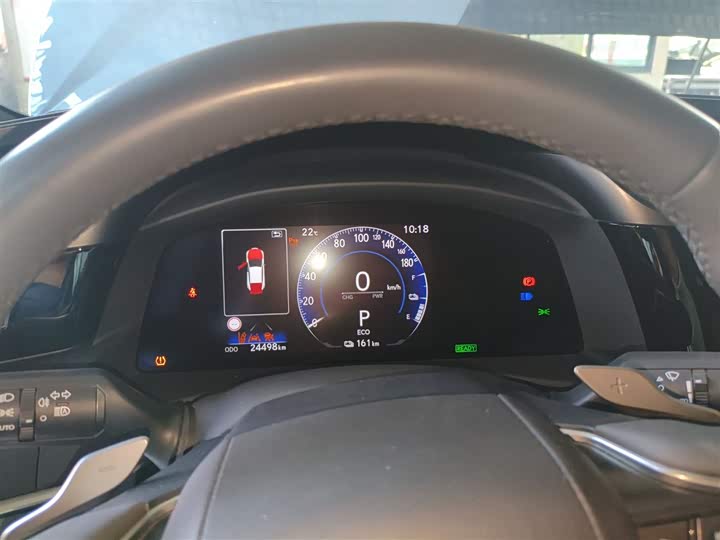 Фото 12 - Lexus RZ