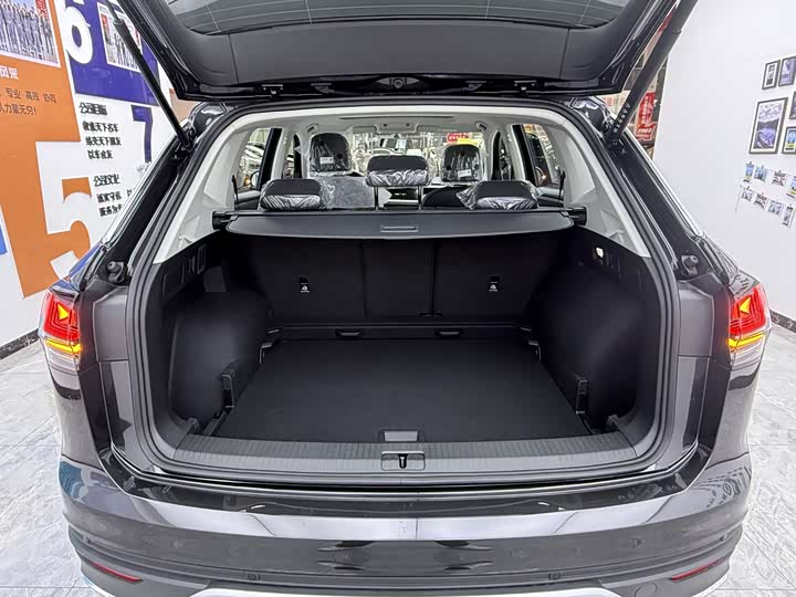 Фото 10 - Volkswagen Tayron