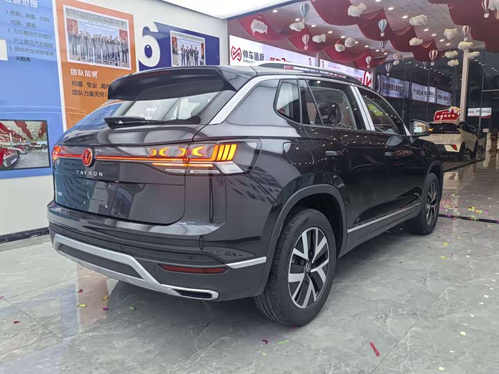 Фото 9 - Volkswagen Tayron