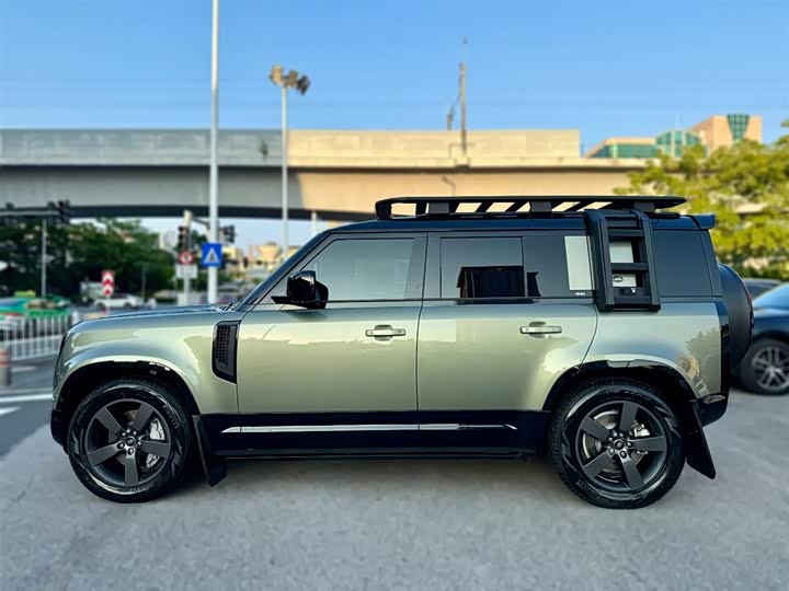 Фото 2 - Land Rover Defender