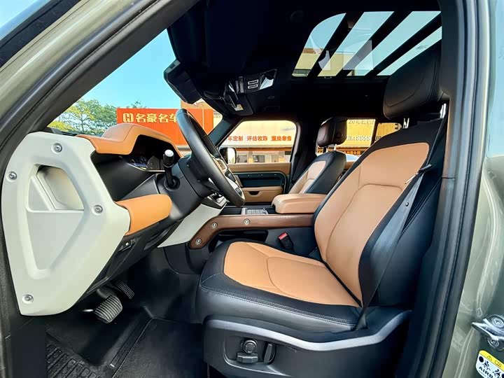 Фото 7 - Land Rover Defender