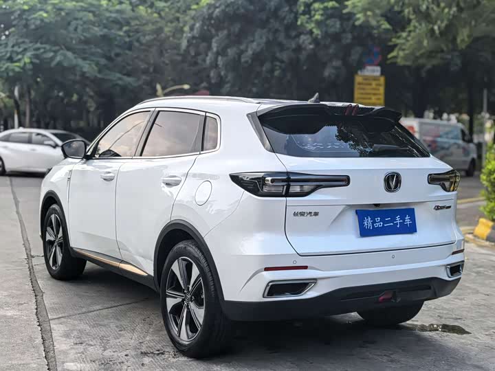 Фото 16 - Changan CS55 Plus