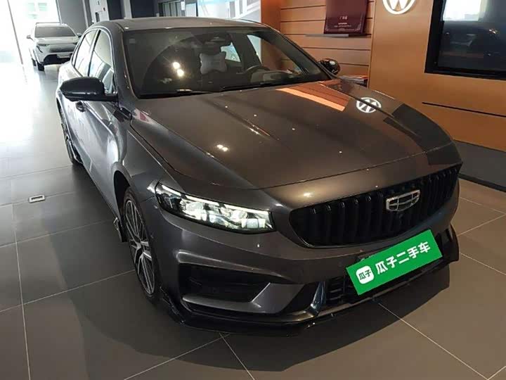 Фото 4 - Geely Preface