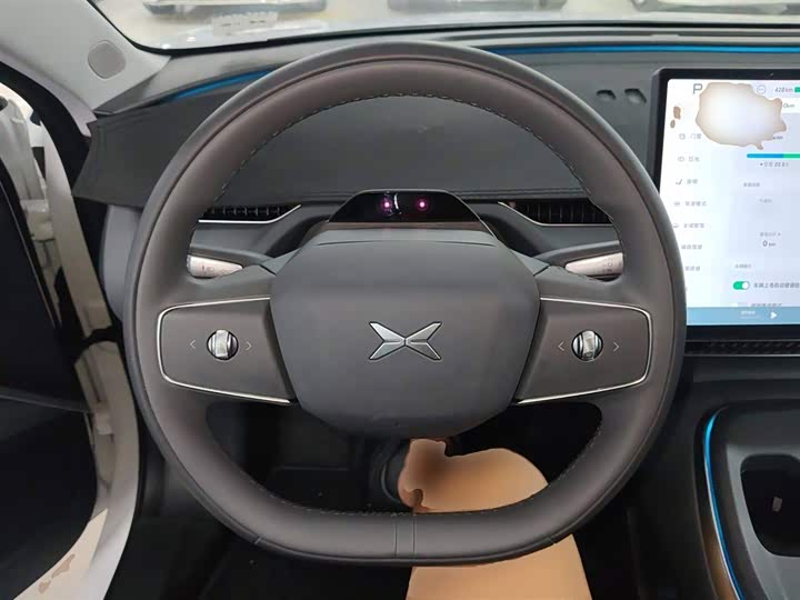 Фото 11 - XPeng Mona M03