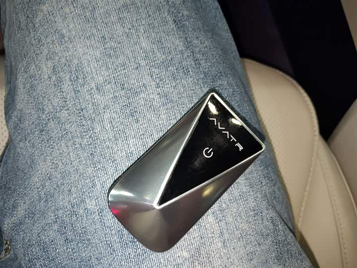 Фото 9 - Avatr 12