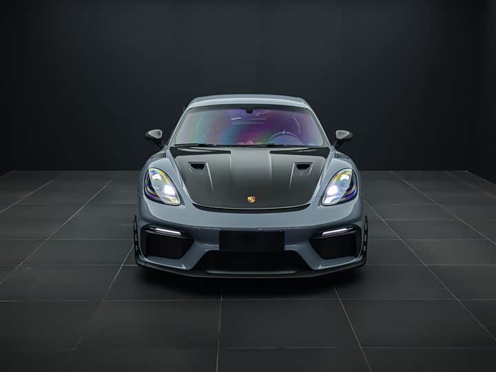 Фото 2 - Porsche 718