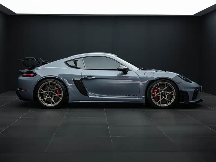 Фото 4 - Porsche 718