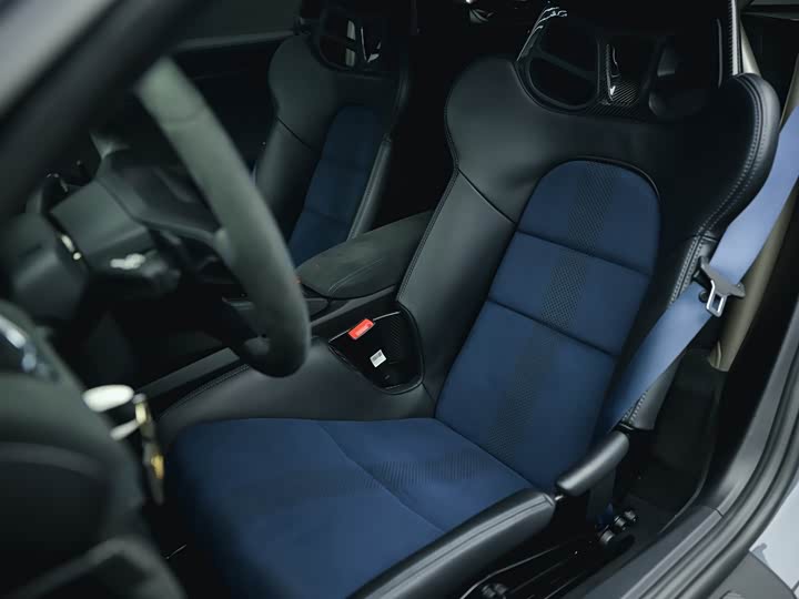 Фото 8 - Porsche 718