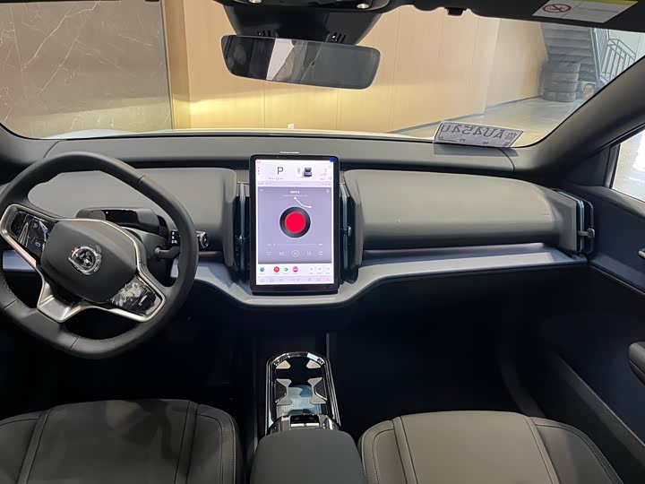 Фото 8 - Volvo EX30