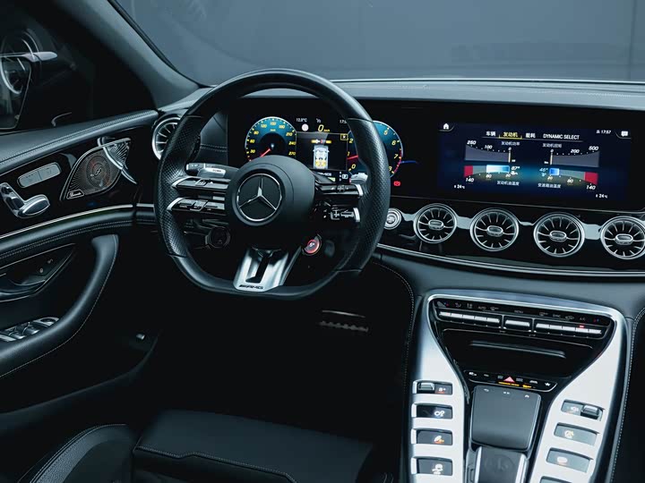 Фото 14 - Mercedes-Benz AMG GT