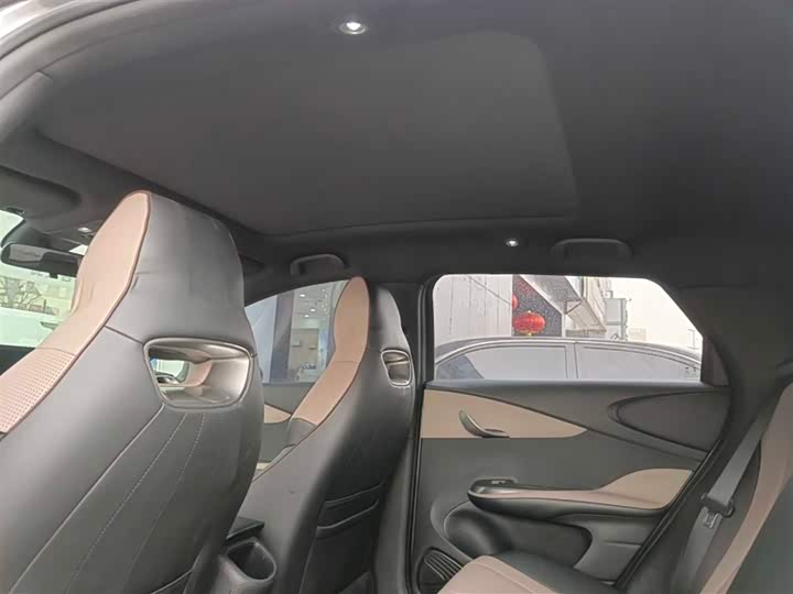 Фото 11 - BYD Dolphin