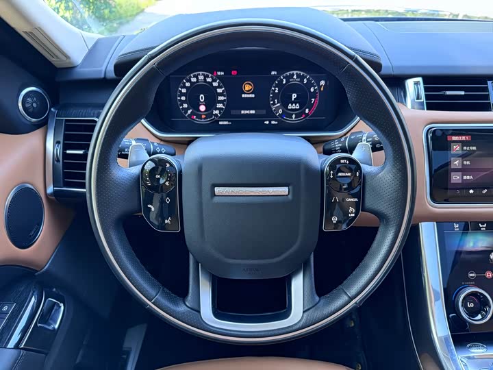 Фото 13 - Land Rover Range Rover Sport