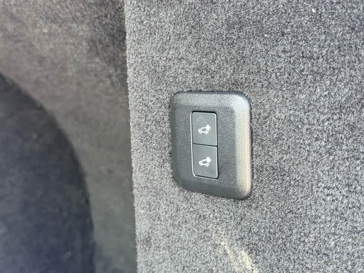 Фото 21 - Land Rover Range Rover Sport