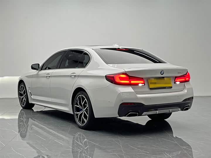 Фото 4 - BMW 5 Series