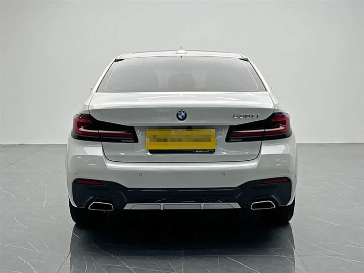 Фото 5 - BMW 5 Series