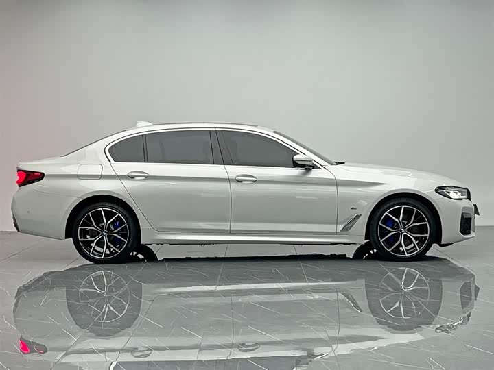Фото 7 - BMW 5 Series