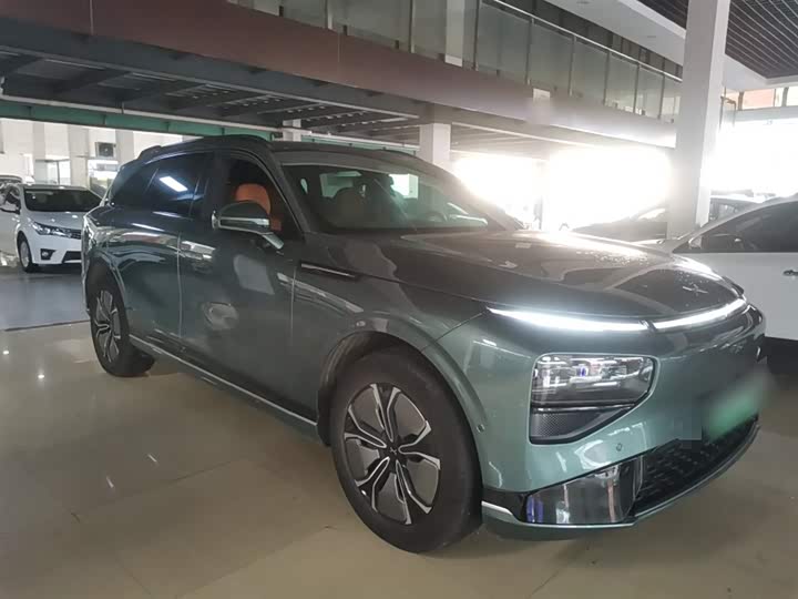 Фото 4 - XPeng G9