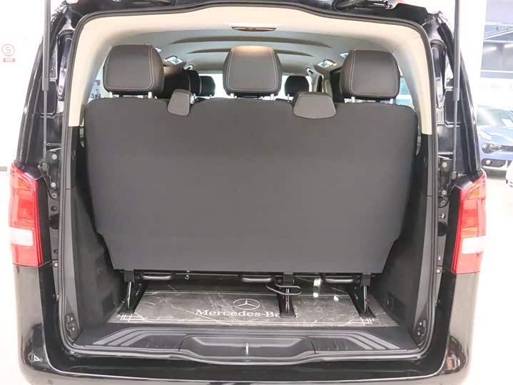 Фото 20 - Mercedes-Benz Vito