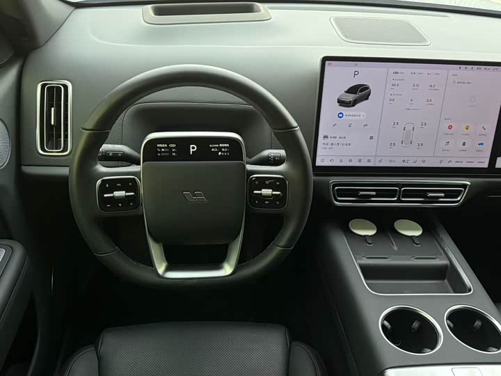 Фото 12 - LiXiang L7