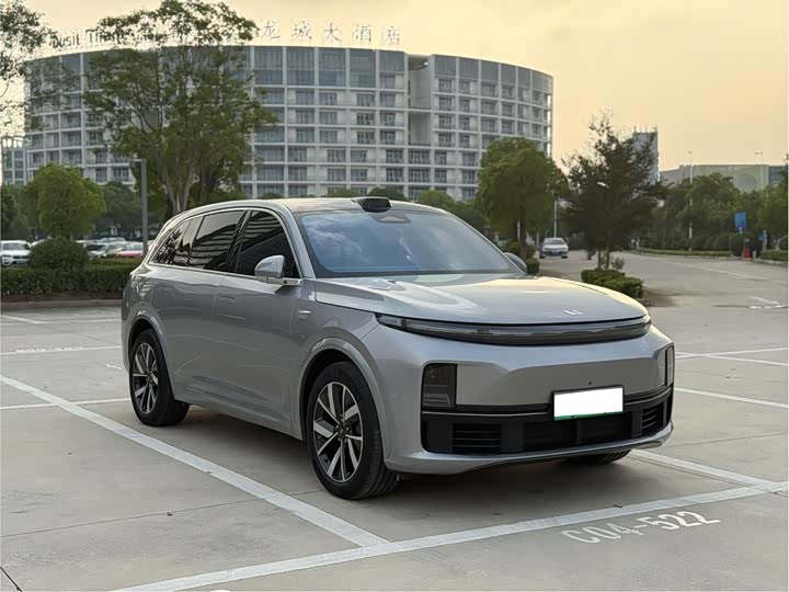 Фото 3 - LiXiang L7