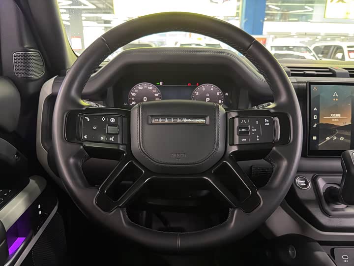 Фото 11 - Land Rover Defender