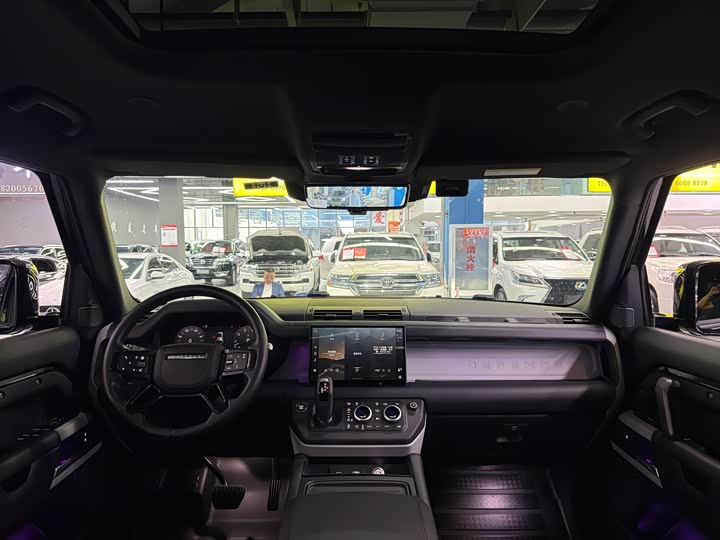 Фото 13 - Land Rover Defender