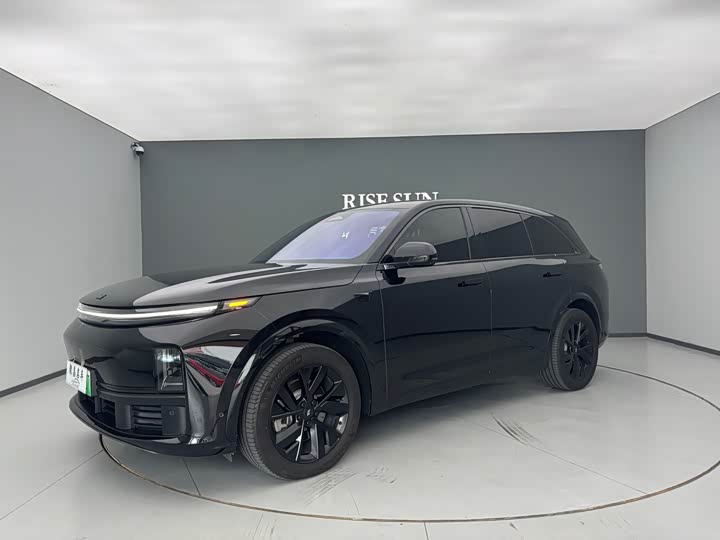 Фото 1 - LiXiang L7