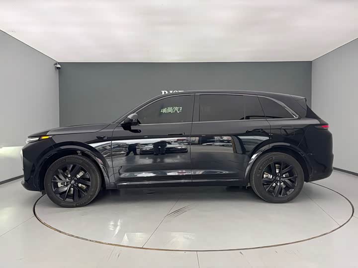 Фото 7 - LiXiang L7