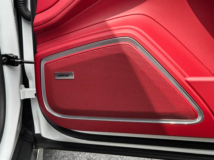 Фото 10 - Porsche Panamera