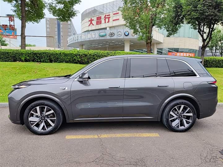 Фото 3 - LiXiang L8