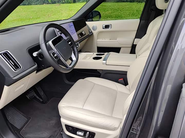 Фото 7 - LiXiang L8