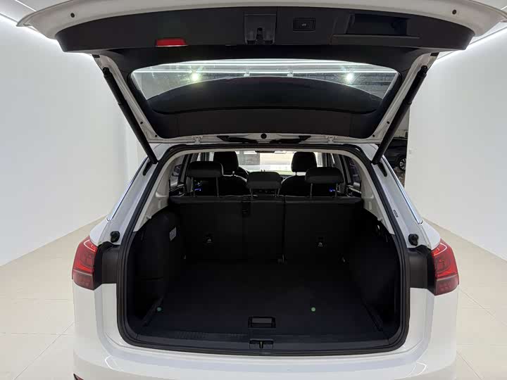 Фото 16 - Volkswagen Tayron GTE Hybrid