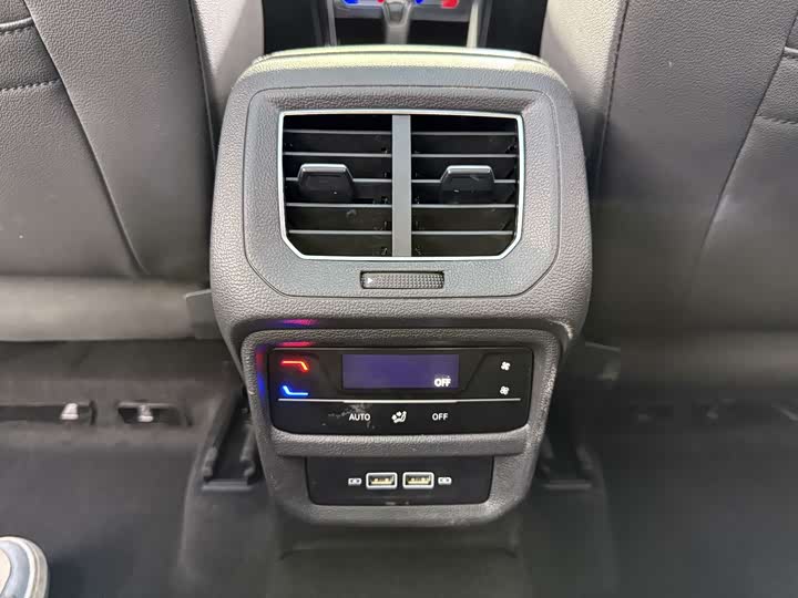 Фото 19 - Volkswagen Tayron GTE Hybrid