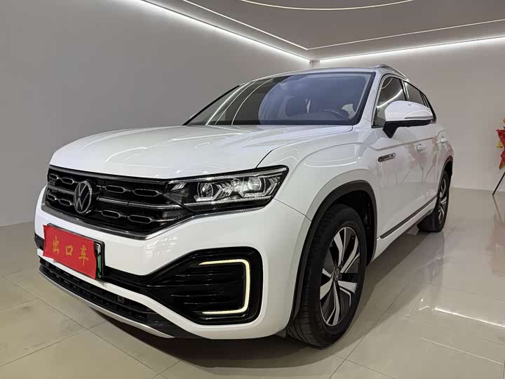 Фото 2 - Volkswagen Tayron GTE Hybrid