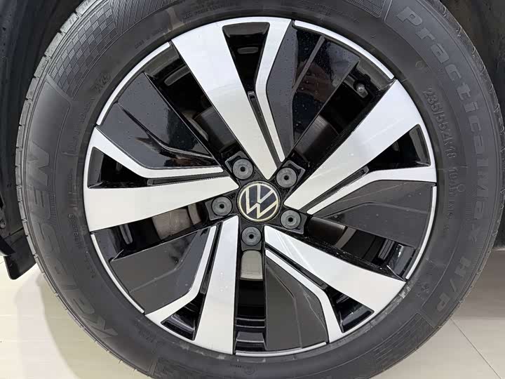 Фото 24 - Volkswagen Tayron GTE Hybrid