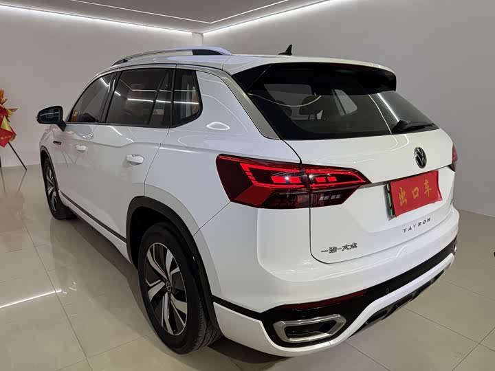 Фото 3 - Volkswagen Tayron GTE Hybrid