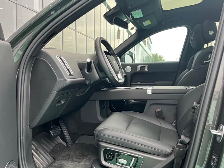 Фото 4 - LiXiang L8