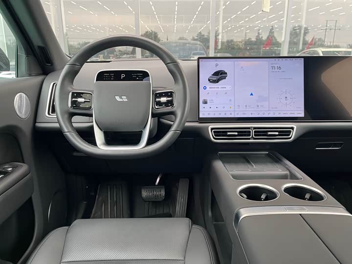 Фото 7 - LiXiang L8