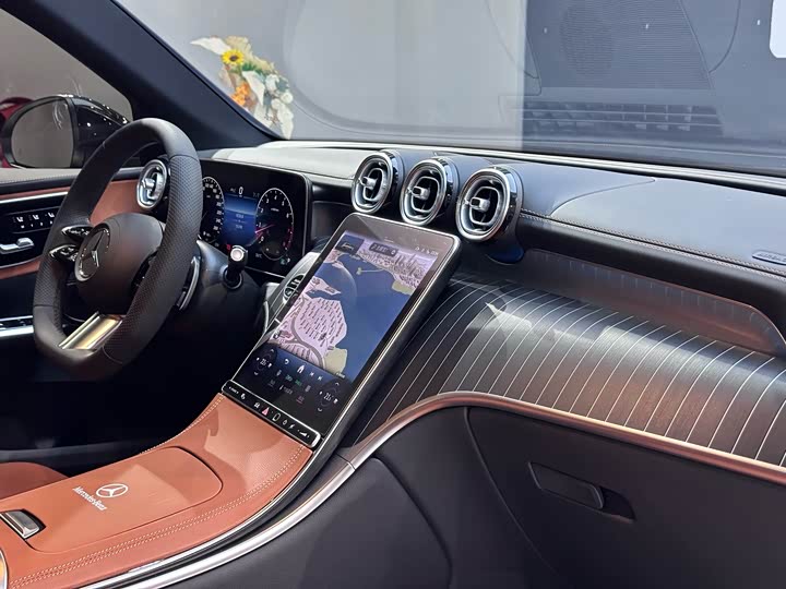 Фото 16 - Mercedes-Benz GLC-Class