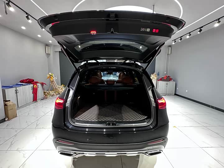 Фото 24 - Mercedes-Benz GLC-Class