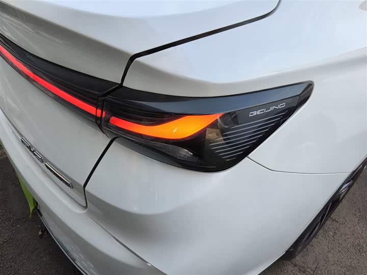 Фото 8 - Beijing EU5 Plus