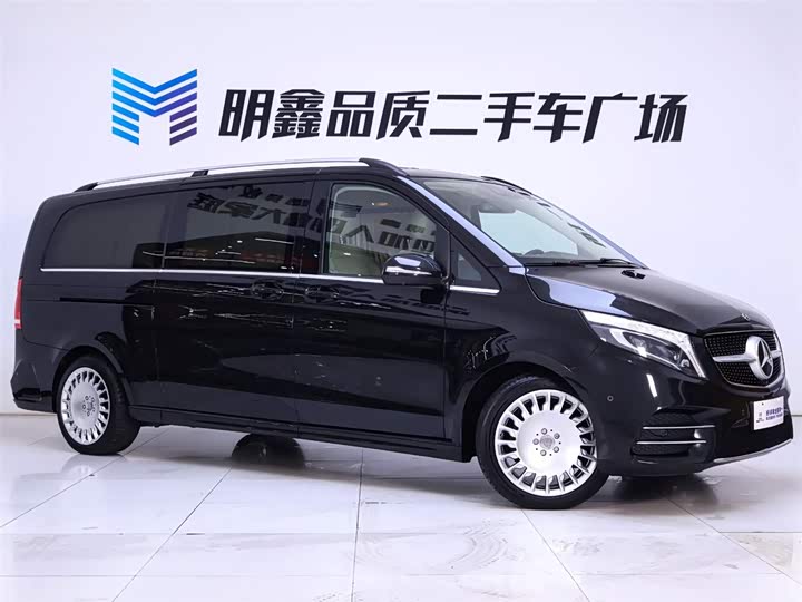 Фото 5 - Mercedes-Benz V-Class