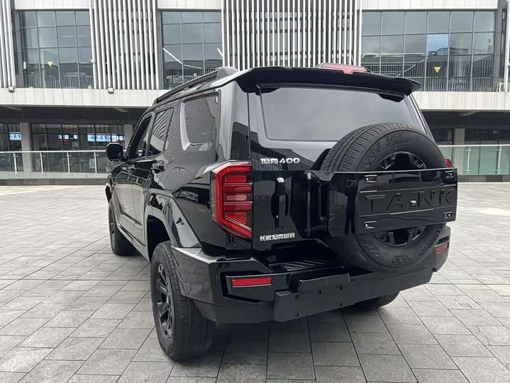 Фото 6 - Tank 400 Hybrid