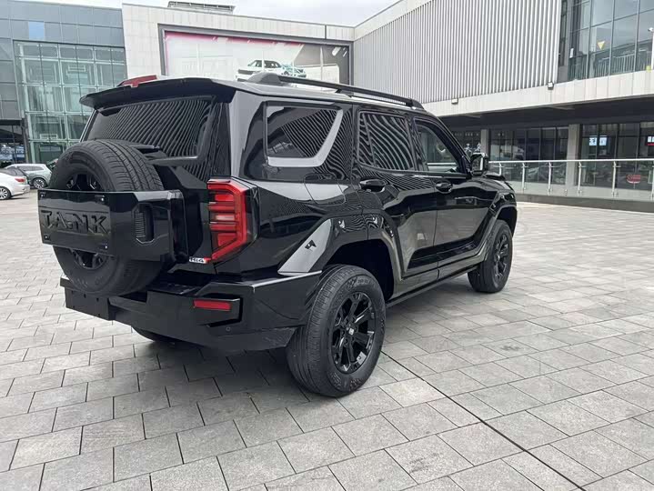 Фото 8 - Tank 400 Hybrid