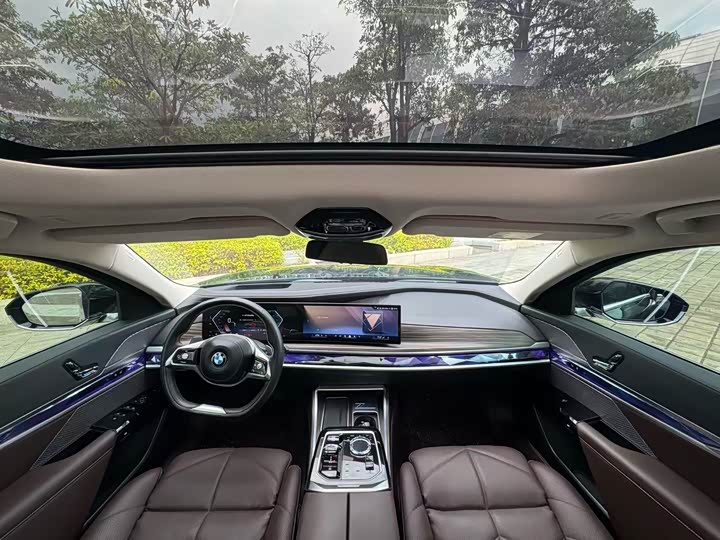 Фото 7 - BMW 7 Series