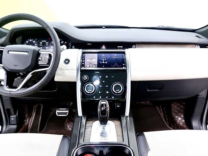 Фото 7 - Land Rover Discovery Sport