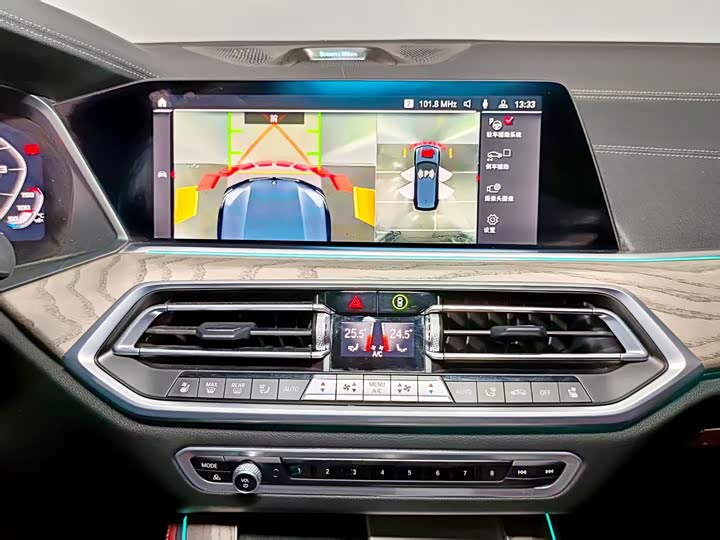 Фото 15 - BMW X5