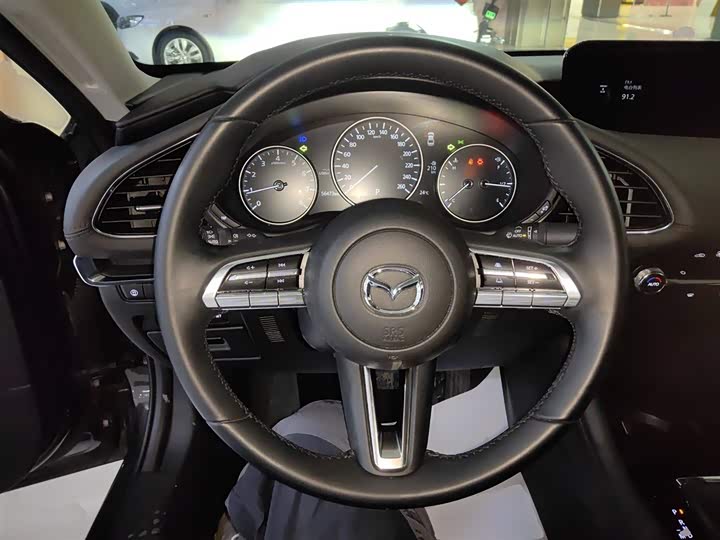 Фото 11 - Mazda 3 (Axela)