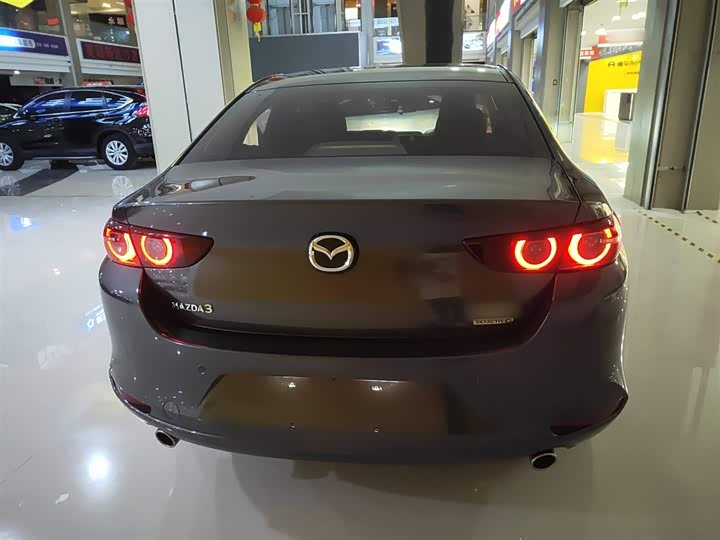 Фото 6 - Mazda 3 (Axela)